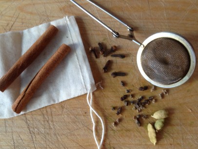 cinnamon sticks, whole cloves and cardamom seeds