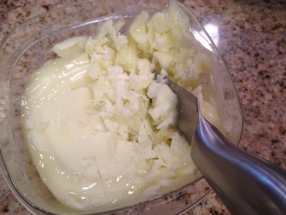 frozen olive oil shredded with cheese knife