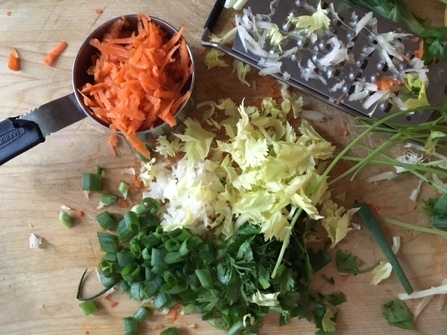 grated carrots & celery, chopped parsley & sliced scallions for tahinisoupa